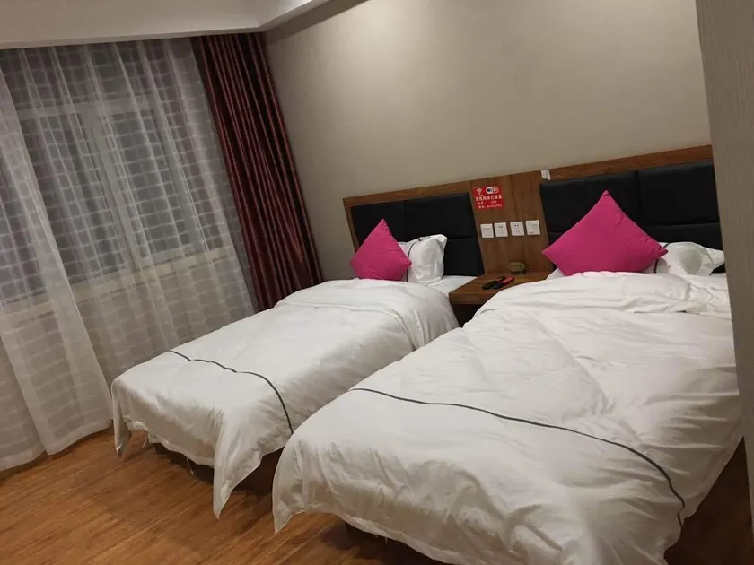 Agricultural Machinery Hotel (Zhenxing East Road Branch) - Image 1