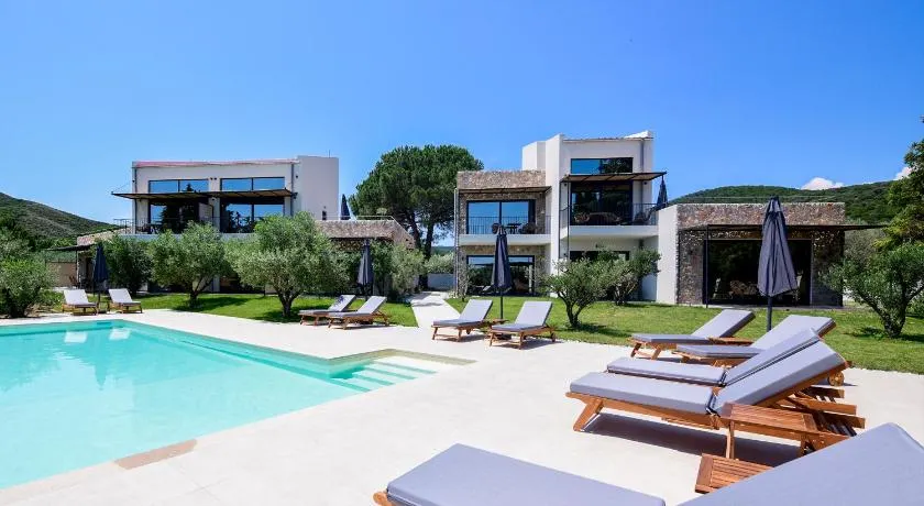 Elies Aesthetic Living - Image 1