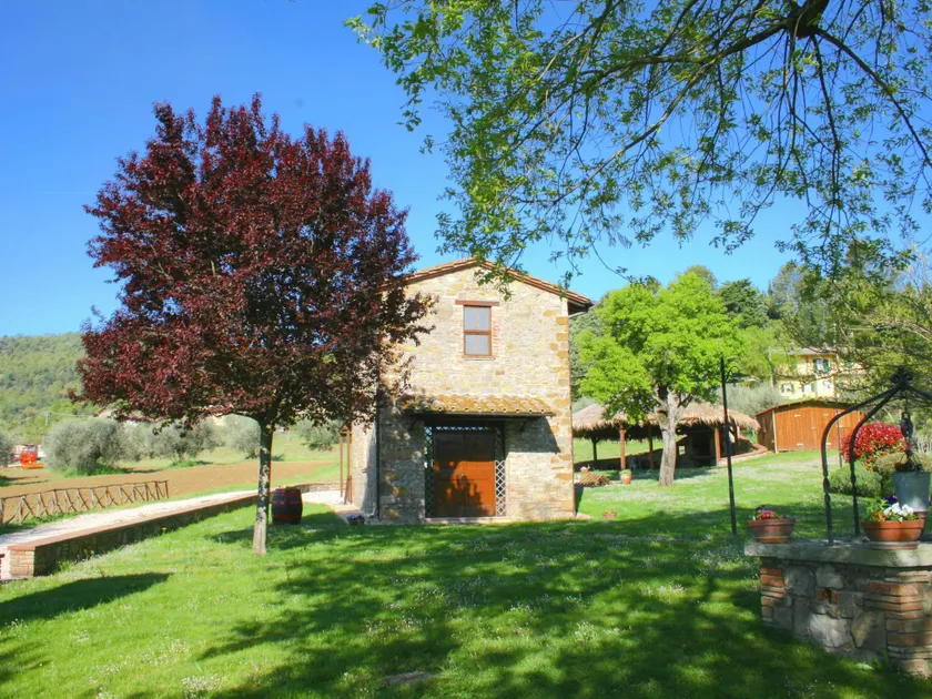 Cottage in Magione with Pool, Garden & BBQ - Image 1