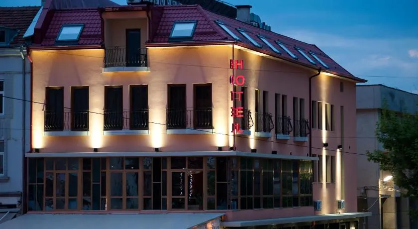 Hotel Victoria - Image 1