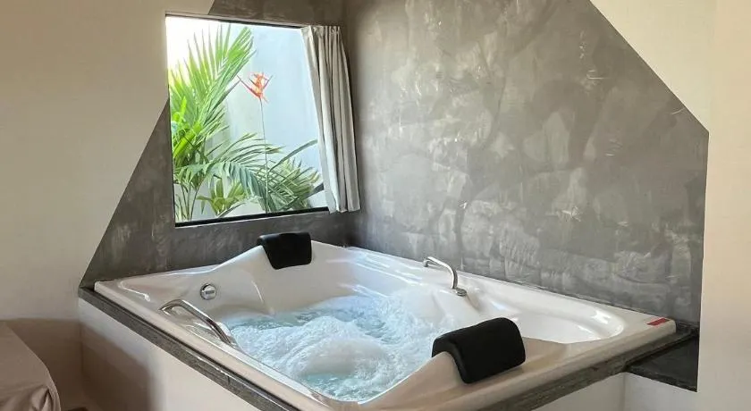 Quattuor Cabanas. Privacidade e conforto com hidromassagem - Image 1
