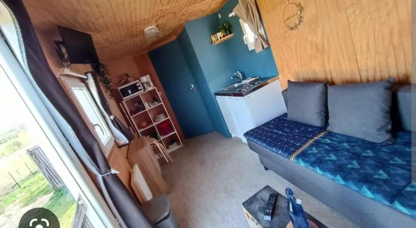 Logement insolite au cœur de l'Auvergne - Image 1