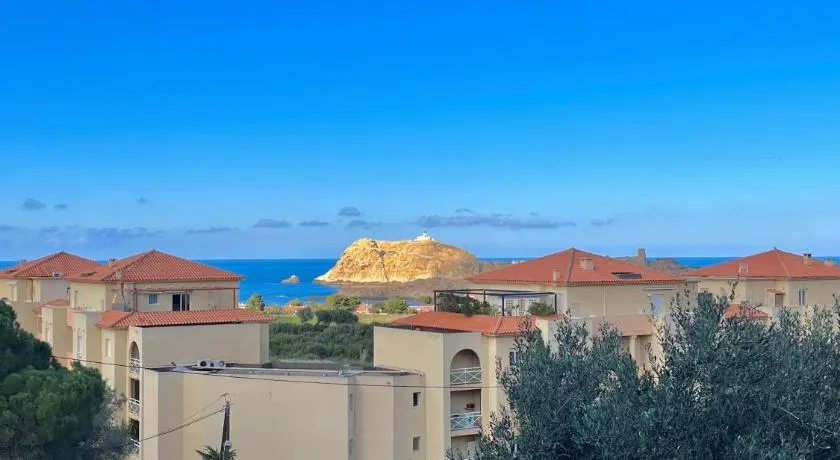 APPARTEMENT ILE ROUSSE VUE MER 5mn PLAGE - Image 1