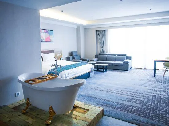 Elong R.YUN Hotel (Dali Xiangyun Xiangcheng Zhonggulou) - Image 1