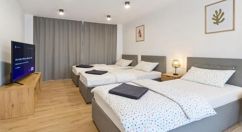 Apartmán Strážske s balkónom - Image 1