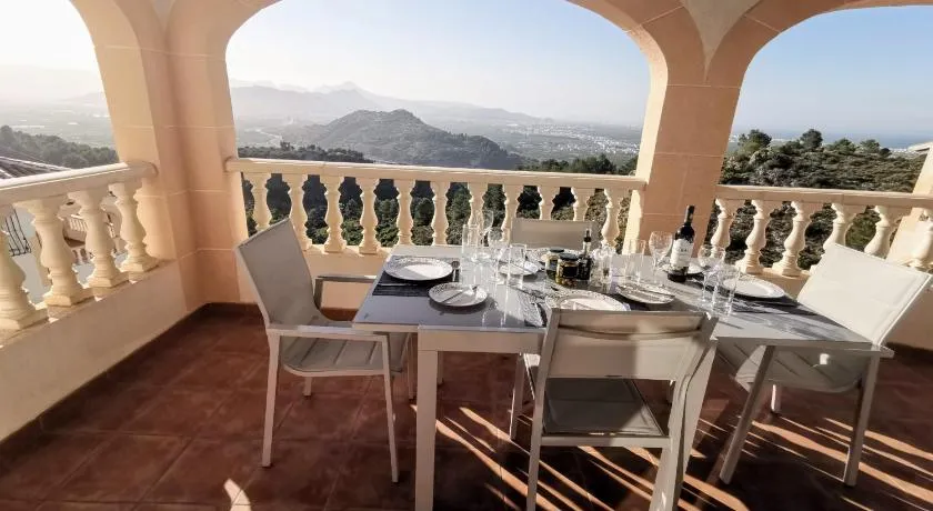 Detached Villa with Panoramic Sea & Mountain Views - Image 1