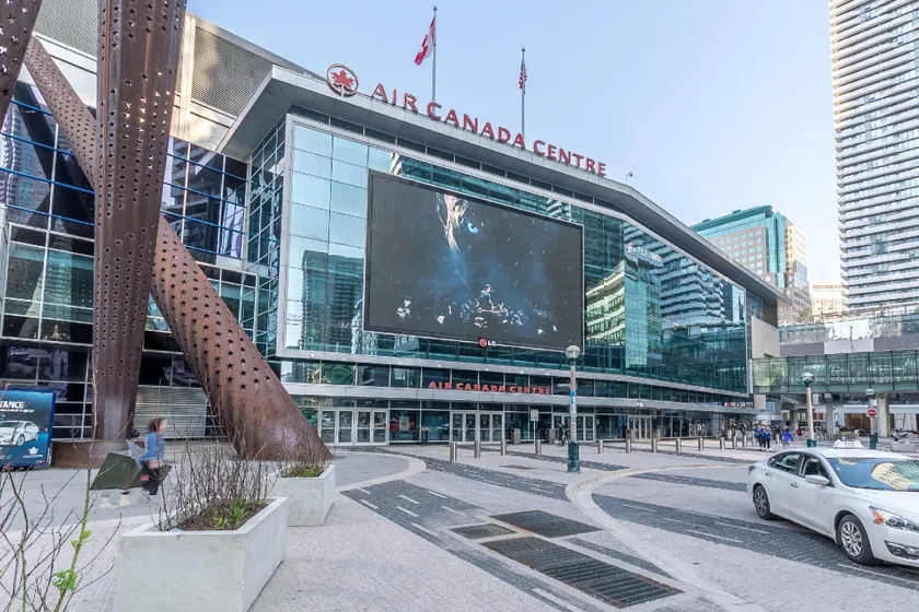 Maple Leaf Suites - Image 1