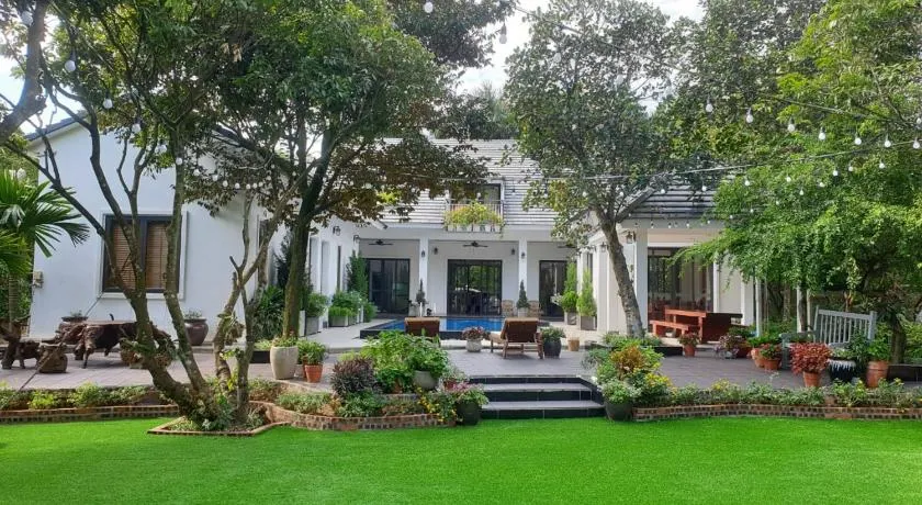 Blue Mountain Villa - Venuestay - Image 1