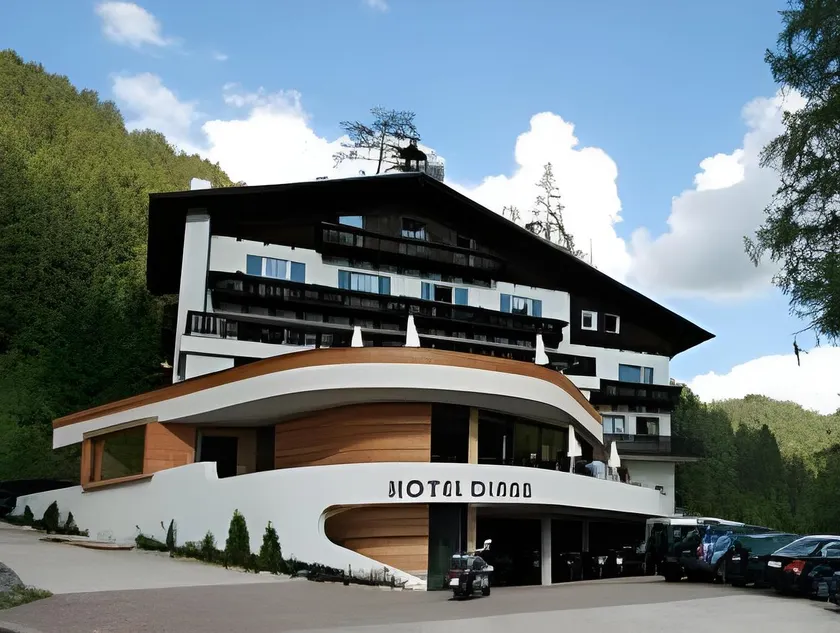 Bike & Ski Hotel Diana Karersee - Image 1