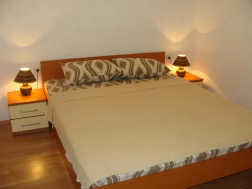 Apartments Visnja - Double Room - Image 1