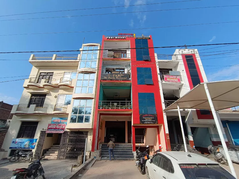 Hotel O Pari Mahal - Image 1