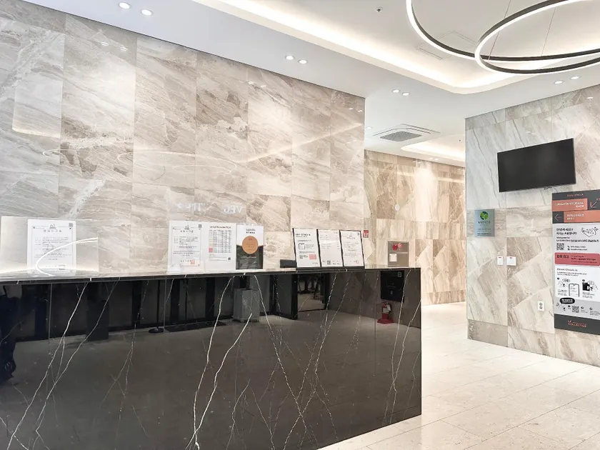 Zizel Suite Room Seocho - Image 1