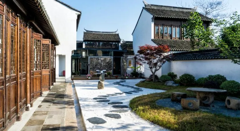 Century Light Villa Suzhou Luzhi Ancient Town - Image 1