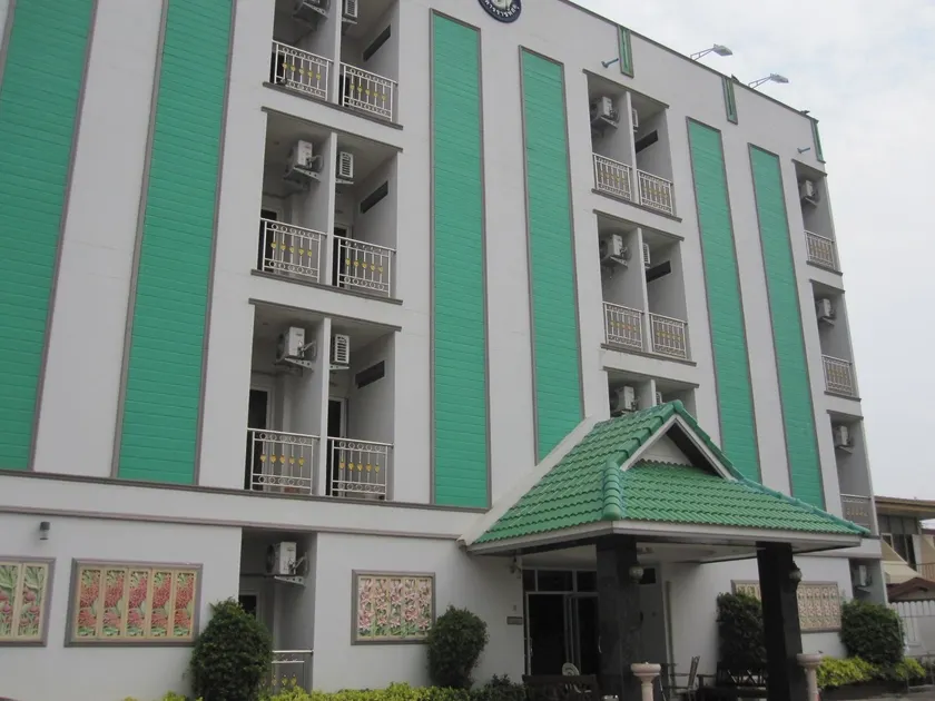 Man u Apartment - Image 1