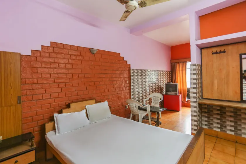 SPOT ON 61056 Hotel Durgapur Inn Pvt.ltd. - Image 1