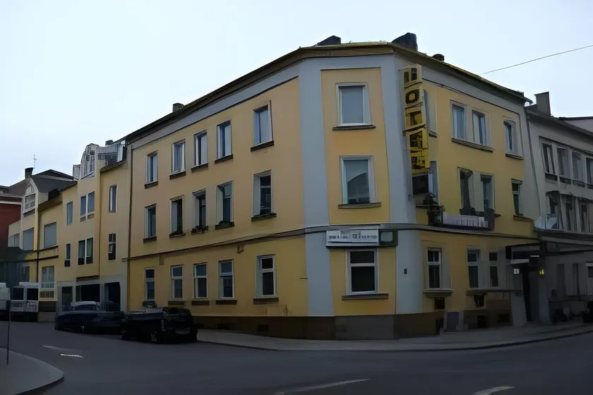 Hotel Am Kuhbogen - Image 1