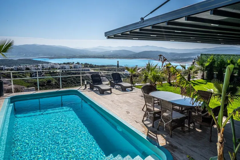 Villa 8 Havuzlu (3+1) - Image 1