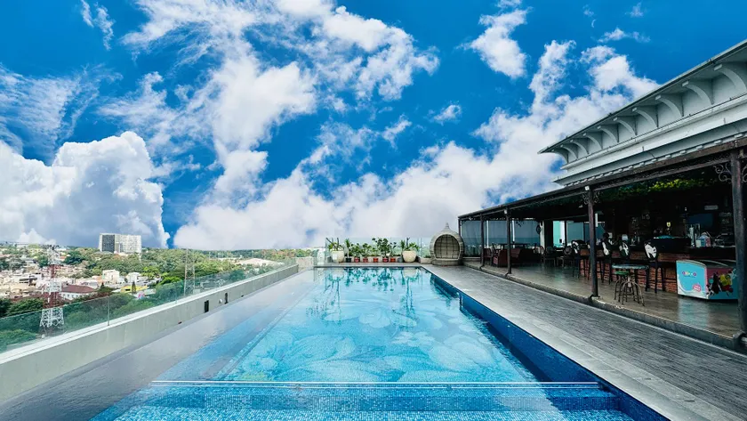 Belviu Hotel Bandung - Image 1