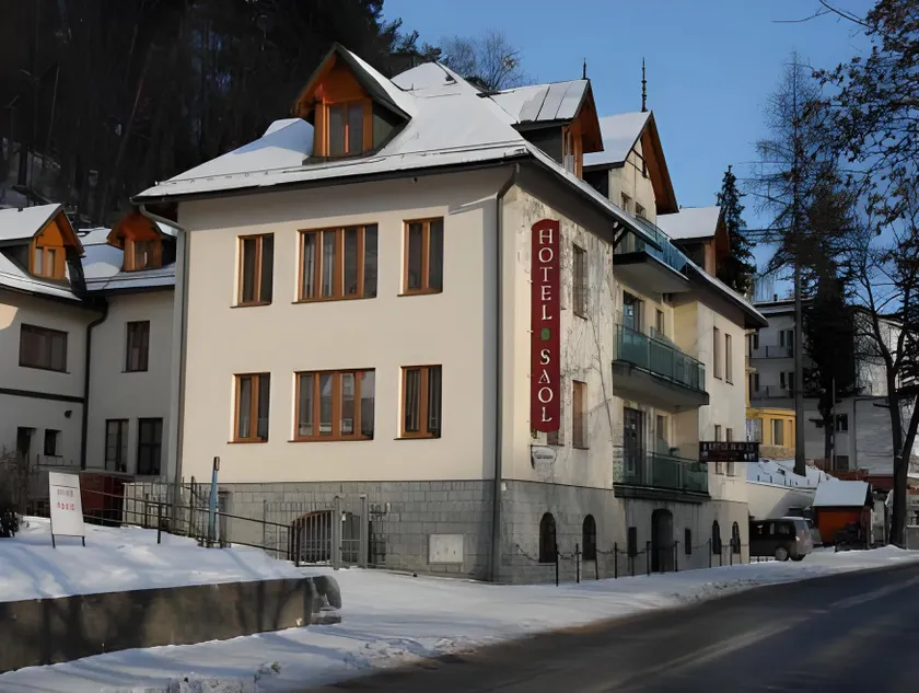 Hotel Saol - Image 1