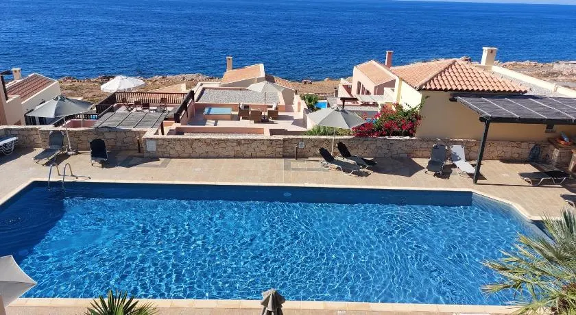 Seaview Tranquility Steps from the Ocean & Stunning Sunsets - Image 1