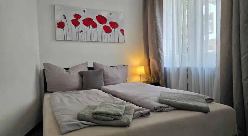 Modernes und gemütliches Studio in Karlsruhes Zentrum - APOLONIAliving - Image 1