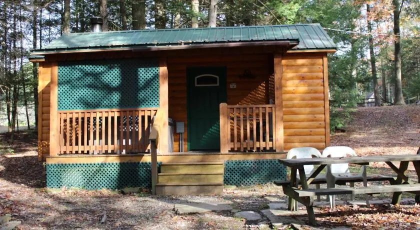 Hominy Ridge Cabins and Gift Shop - Image 1