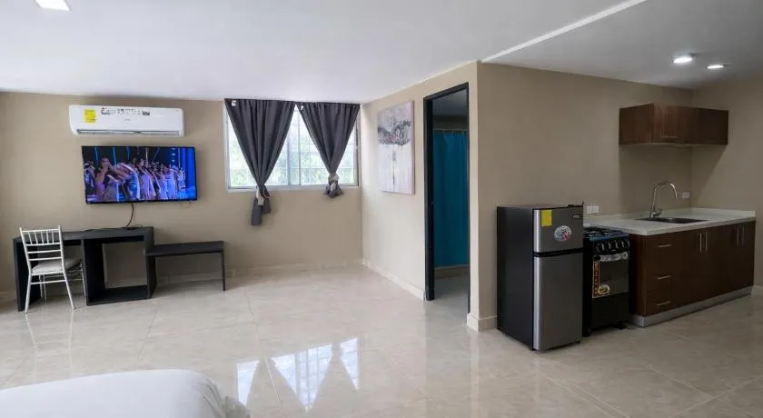 Gorgona Beach House - Image 1