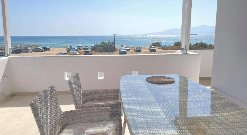Deco Suites - Image 1