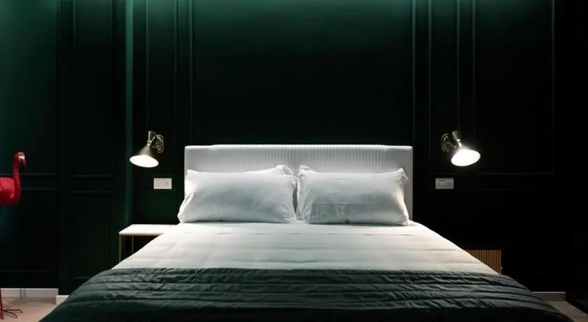 Salotto Room Boutique Pescara - Image 1