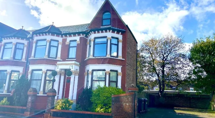 Stoke villas - Image 1