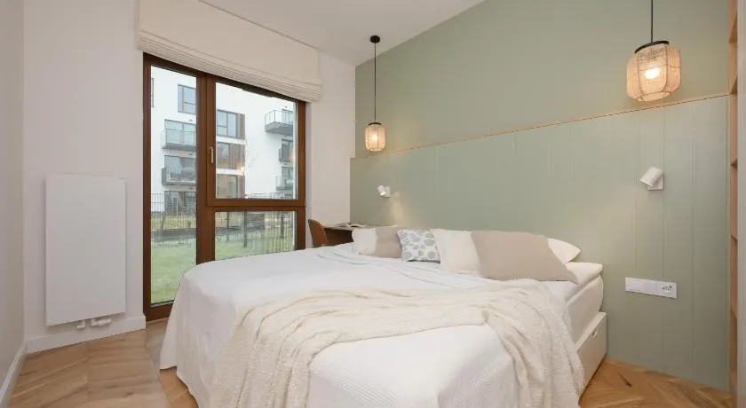 LUX Pastel Oasis Family Apartment with Parking & Gym by Renters Prestige - Image 1