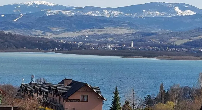 Ośrodek Wypoczynkowy Nad Jeziorem - Image 1