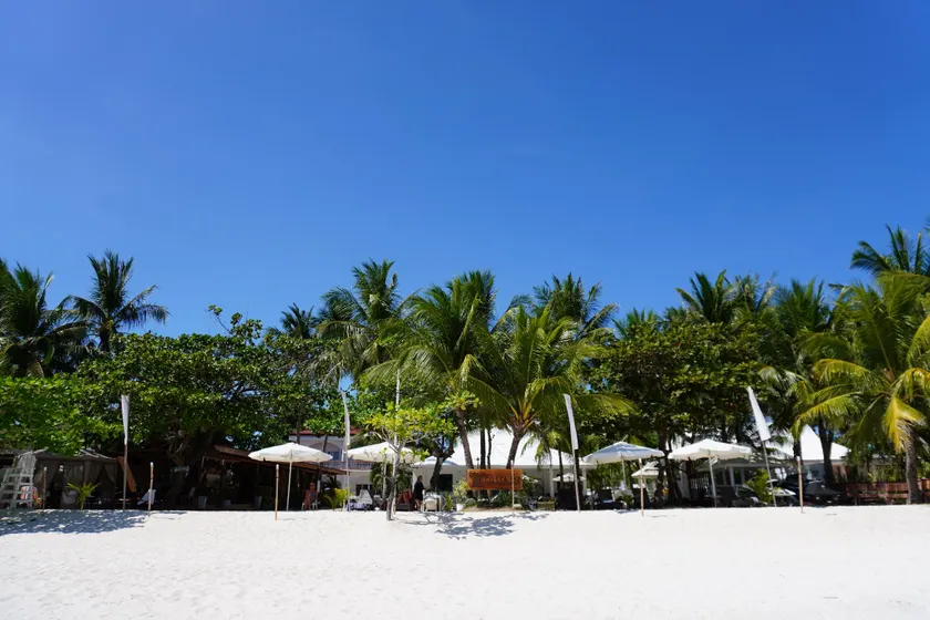 Costa Liz Island Resort - Image 1