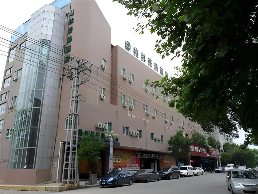GreenTree Inn Jingdezhen Square North Road Express Hotel - Image 1