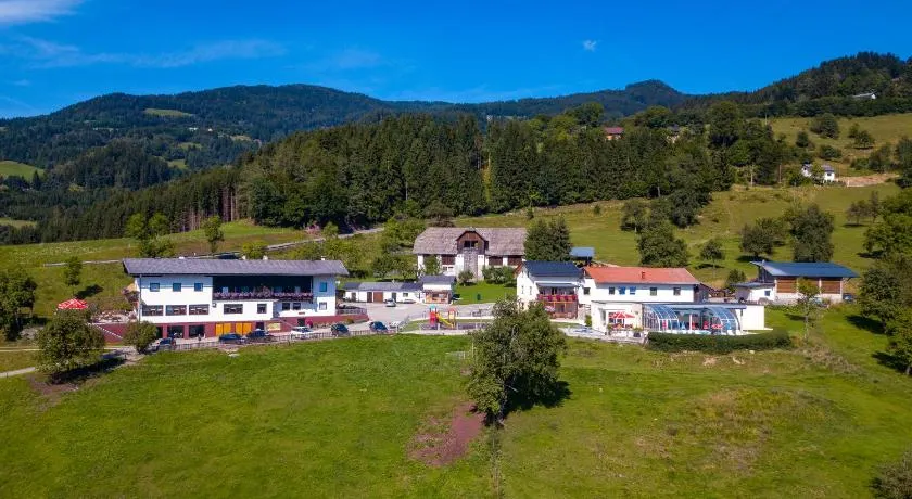 Panorama Hof Sereinig - Image 1