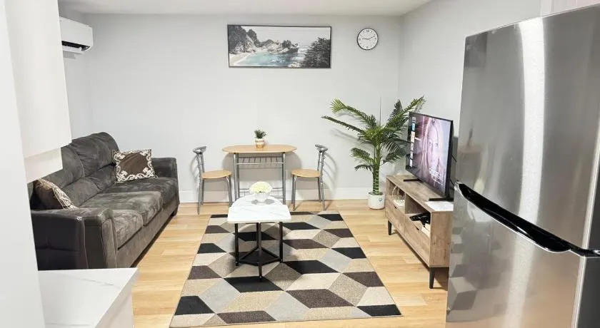 Live-more cozy newly built one-bedroom apartment - Image 1