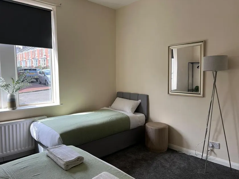 Tyneside Two Bedroom Apart - Image 1