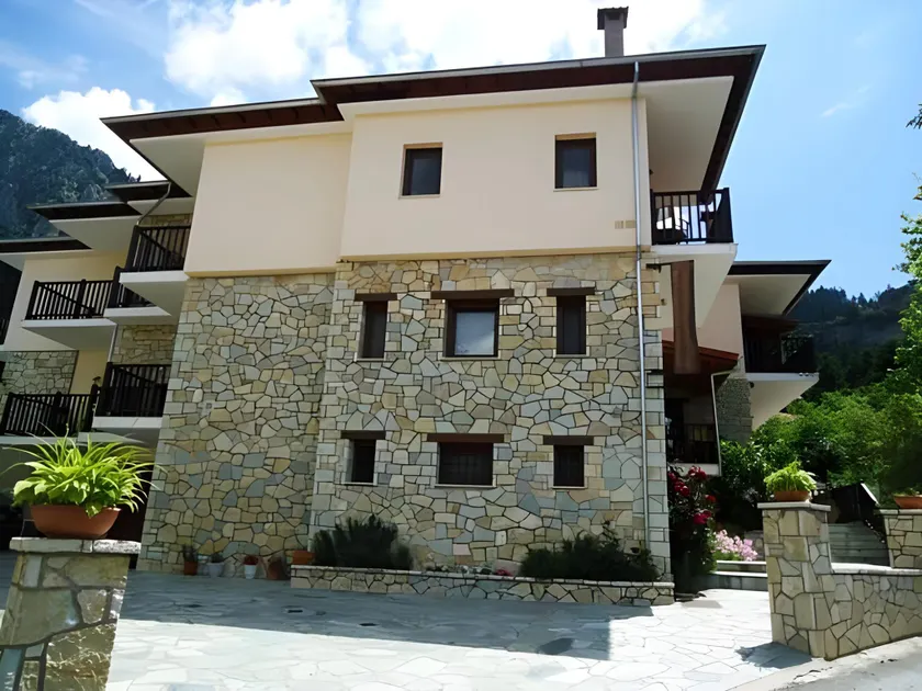 Hotel Kokkinos Vrachos - Image 1