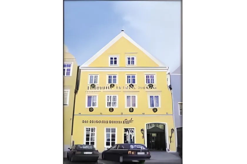 Stadthotel Herzog Ludwig - Image 1