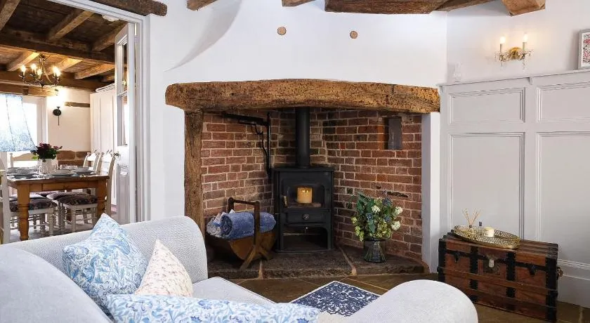 Joe's Cottage - Image 1