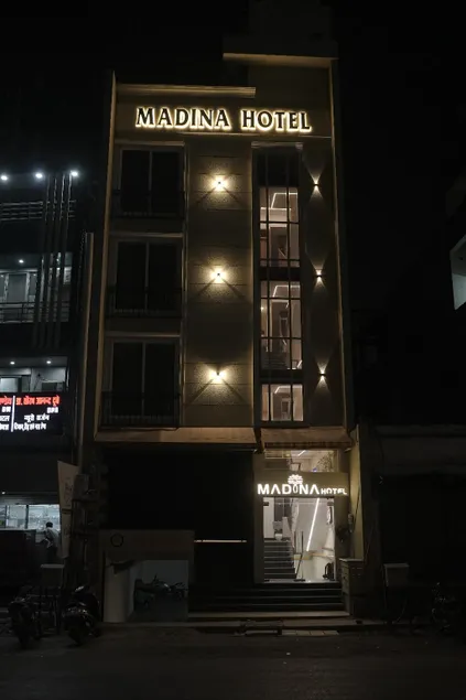 Madina Inn - Image 1