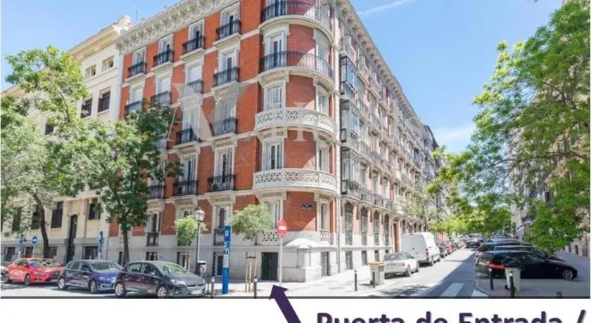 AYZ Juan de Mena - Auto check-in property - Image 1