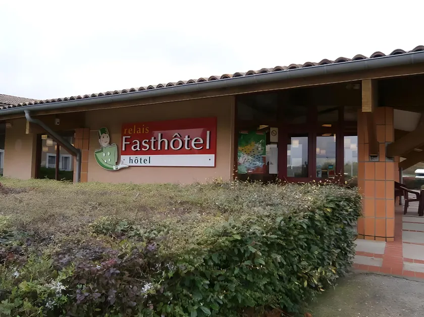 Relais Fasthotel Port Lauragais - Image 1