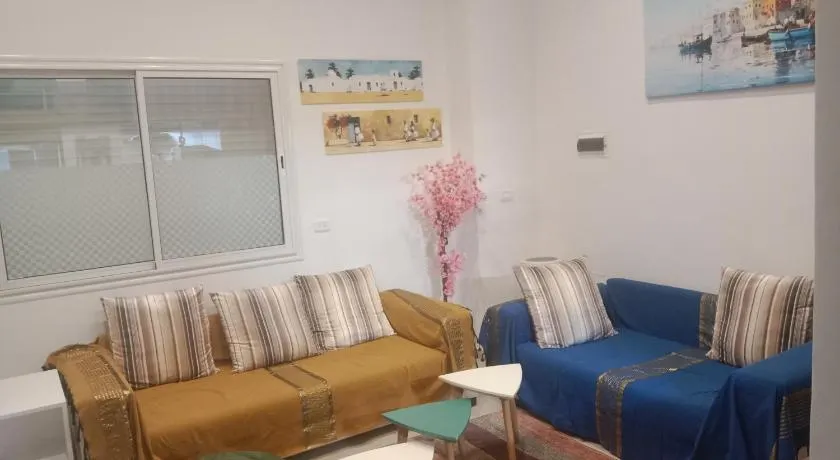 Front beach cosy apartment - Image 1