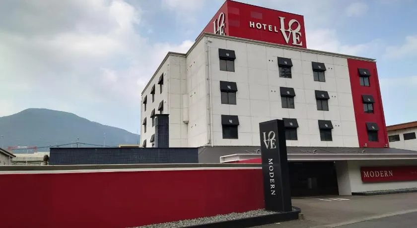 Hotel LOVE MODERN - Image 1