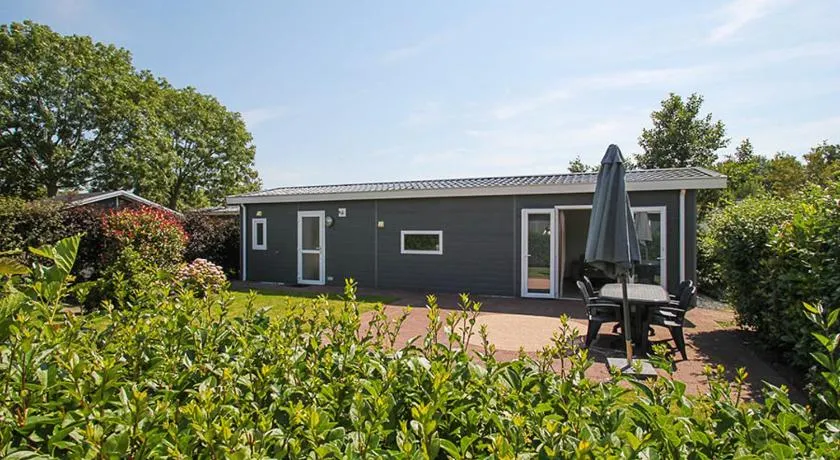 Holiday rentals - Image 1