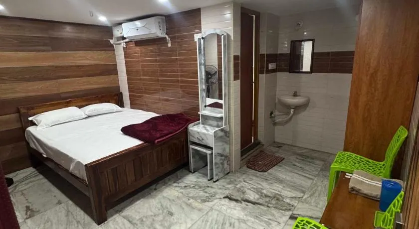 Shivalaya Rooms - Image 1