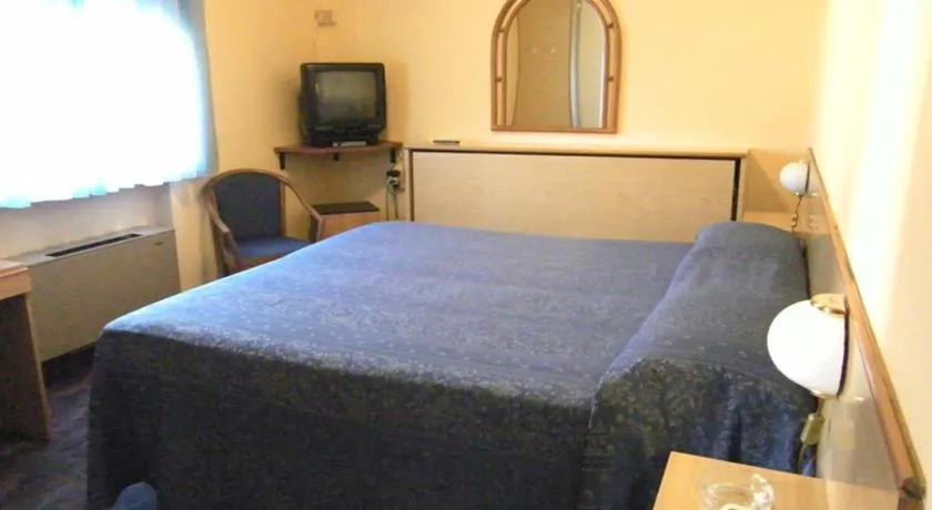 Odec Hotel - Image 1
