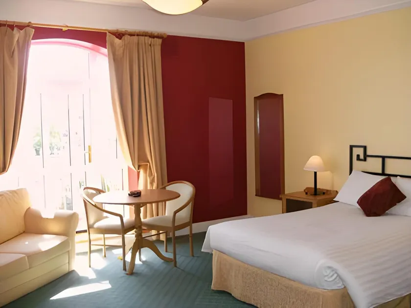 Woodlands Hotel & Leisure Centre - Image 1