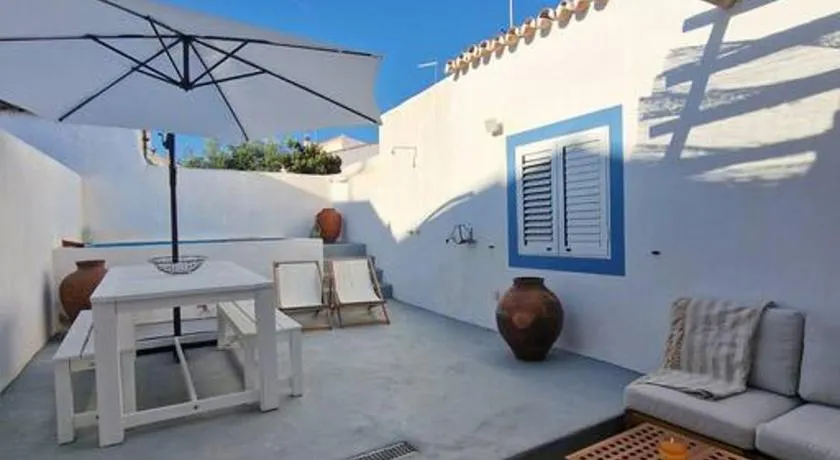 Casa de Santa Margarida - Image 1